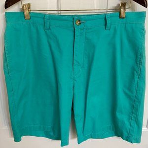 Green Vineyard Vines Club Shorts (34)